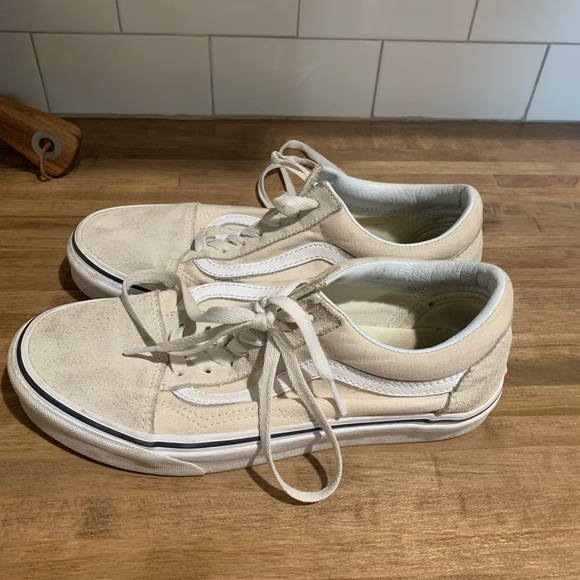 Vans. Excellent condition. Barely worn - Picture 8 of 9